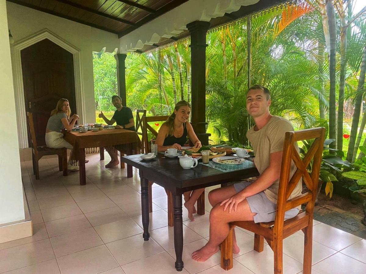 Manike Lodge Хабарана Екстериор снимка