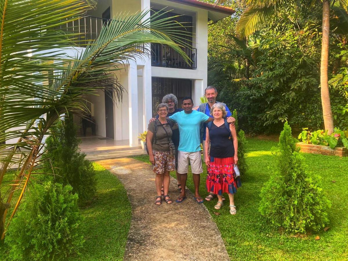 Manike Lodge Хабарана Екстериор снимка