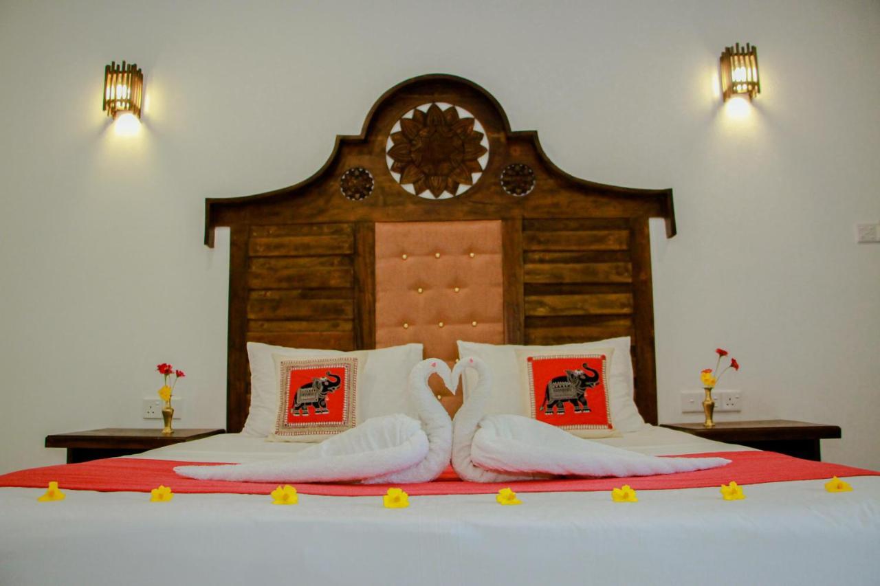 Manike Lodge Хабарана Екстериор снимка