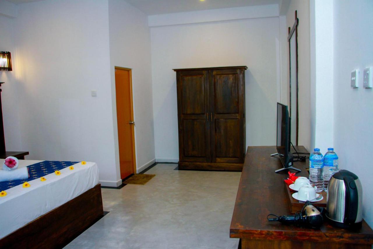 Manike Lodge Хабарана Екстериор снимка