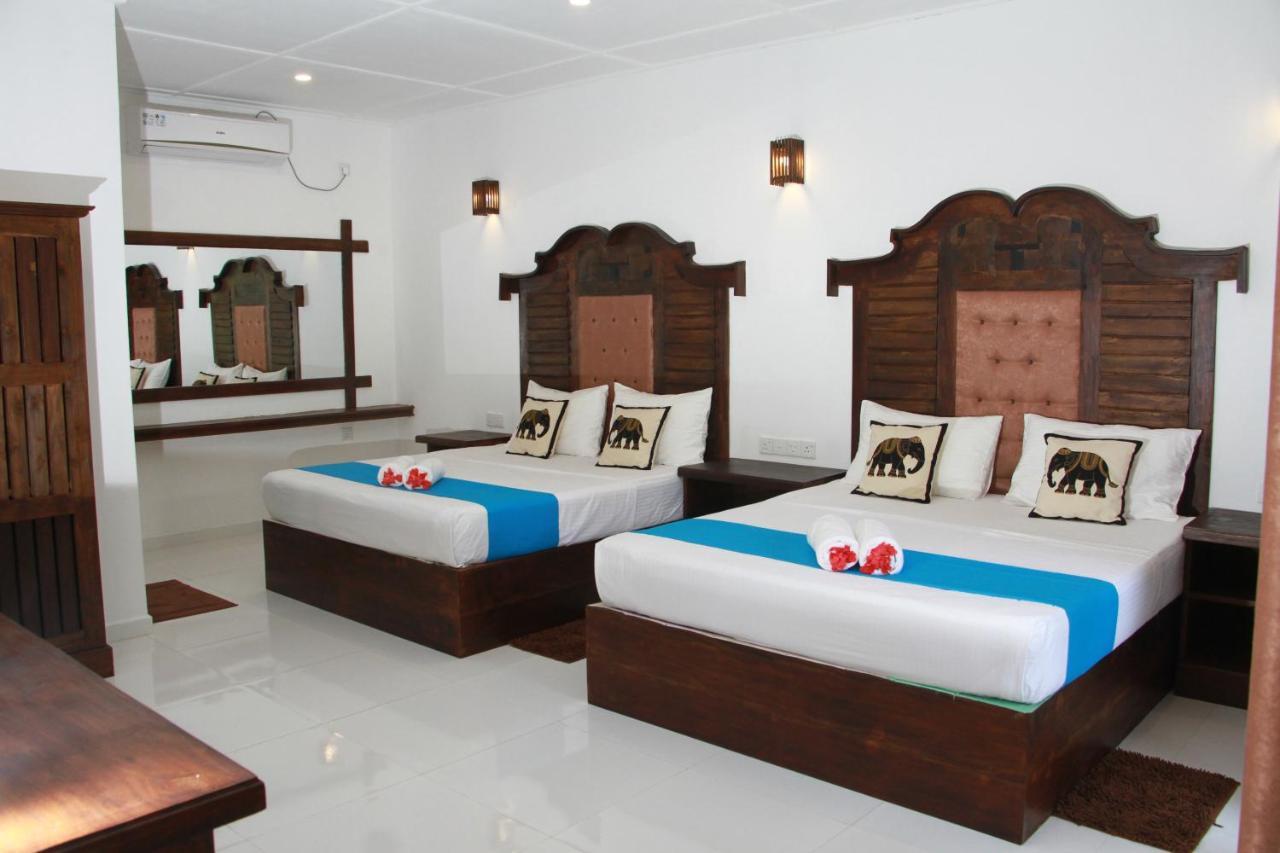 Manike Lodge Хабарана Екстериор снимка