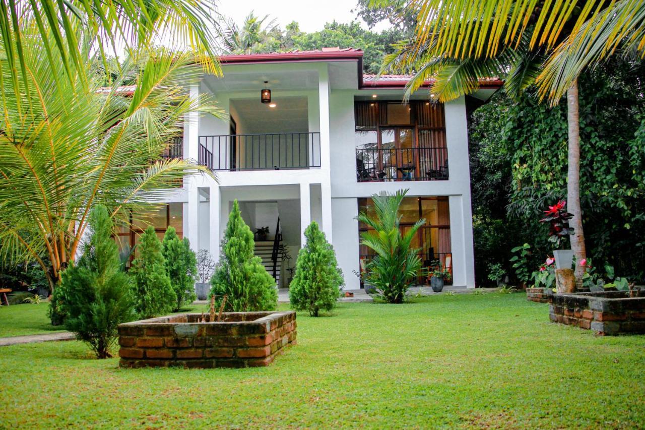 Manike Lodge Хабарана Екстериор снимка